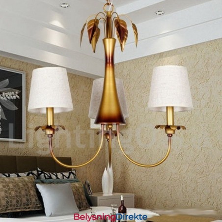 3-Lys Moderne, Samtidskunstnerisk Lysekrone I Rustikk Stil