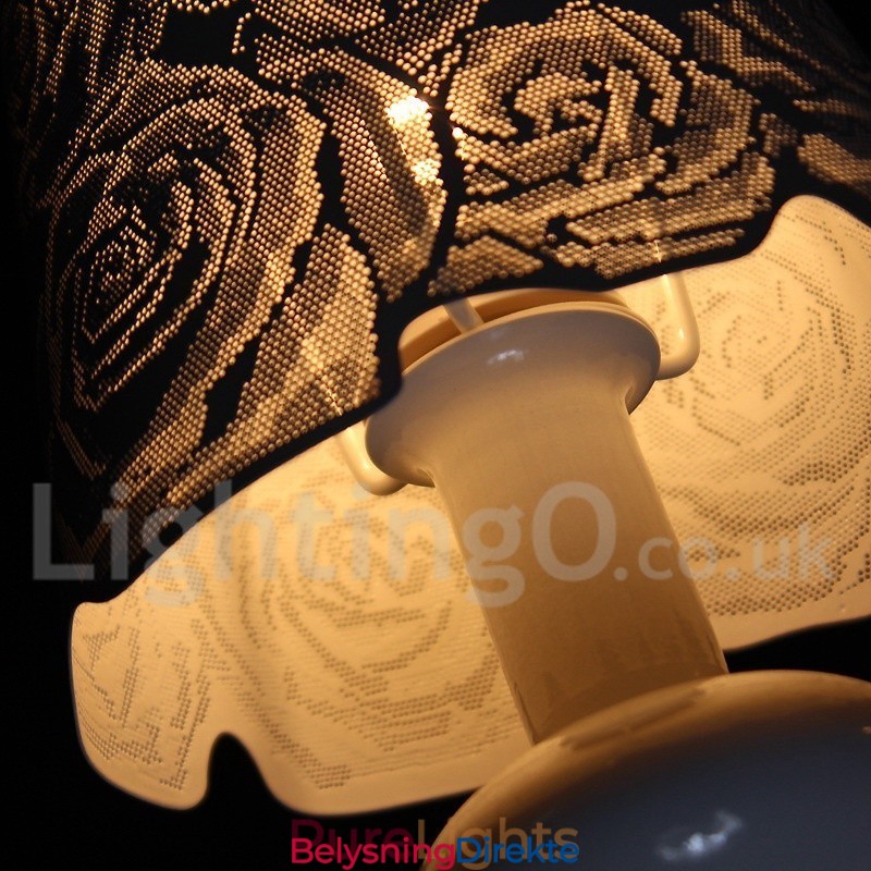 3-Lys Moderne, Samtidskunstnerisk Hul Hvit Lysekrone I Stearinlysstil