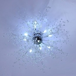 Moderne Globeformet Krystallkrone I Metall