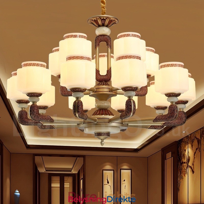 15 Lys Retro Tradisjonell Luksus Lysekrone I Sinklegering Med Glassskjerm