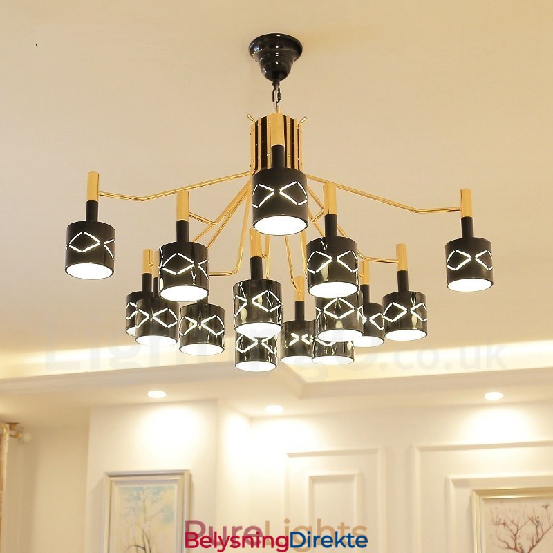 Moderne Og Samtidskunstnerisk Lysekrone I Stål Med 15 Lys Og Stålskjerm