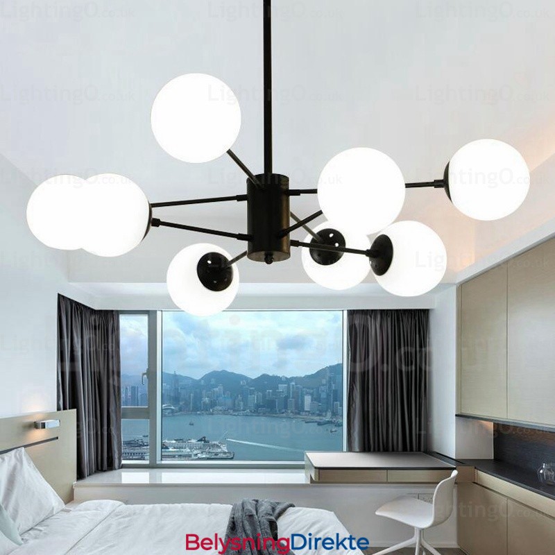 Moderne Lysekrone Med 8 Lys Og Glassskjerm