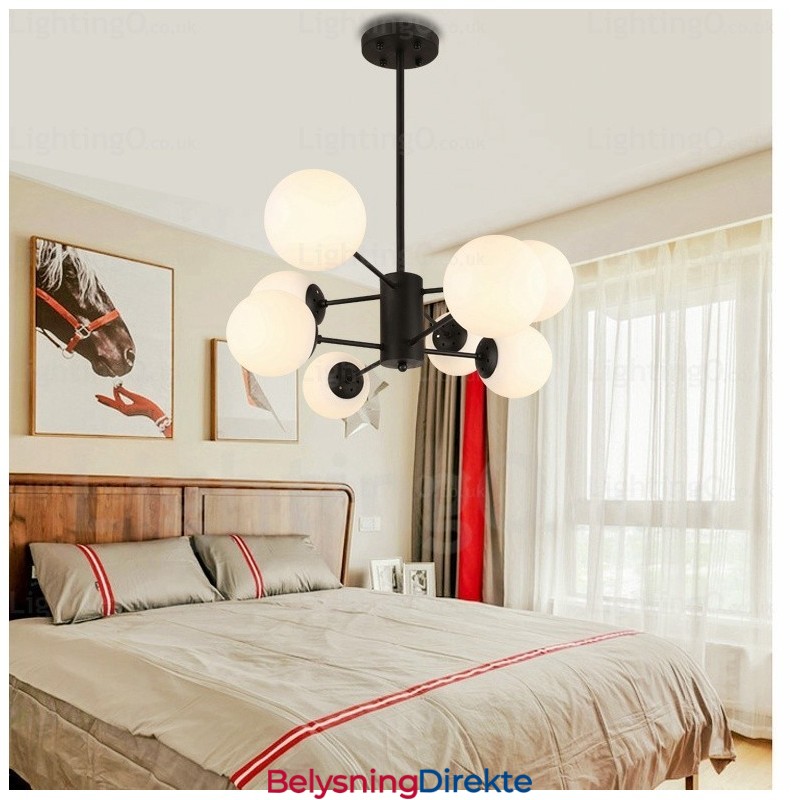 Moderne Lysekrone Med 8 Lys Og Glassskjerm