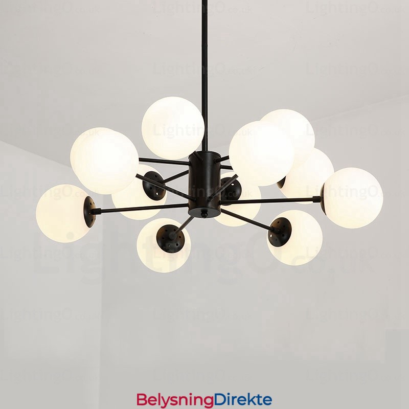 Nordisk Lysekrone Med 12 Lys Og Glassskjerm