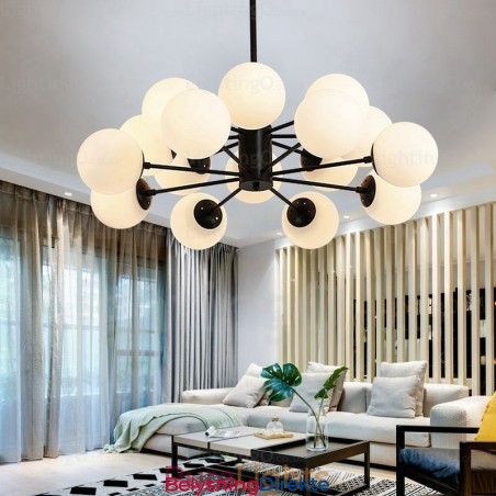 Nordisk Lysekrone Med 16 Lys Og Glassskjerm