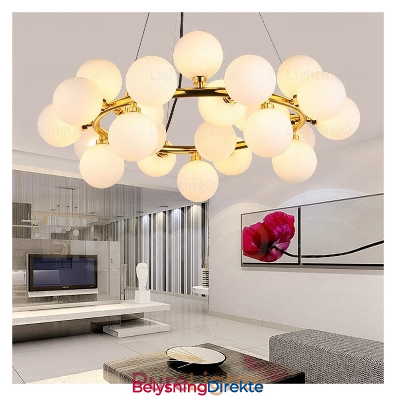 Nordisk Pendellampe Med 25 Lys Og Glassskjerm