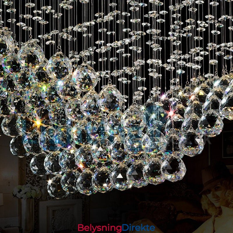 Moderne, Samtidskrone, Innfelt Anheng, Krystallregndråpelys