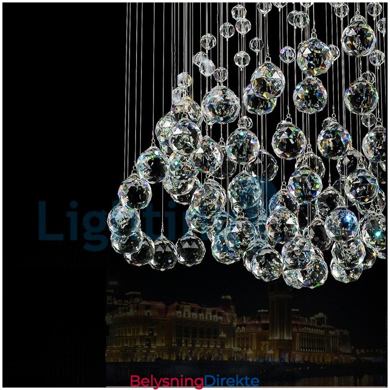 Moderne, Samtidskrone, Innfelt Anheng, Krystallregndråpelys