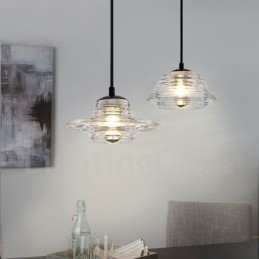 Pendellampe I Glass Med Ett Hode Og Kafé