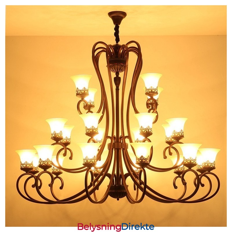 24 Lys Høyt Under Taket Vintage Landlig Øymaleri Metalllysekrone Med Glassskjermer Høyt Under Taket