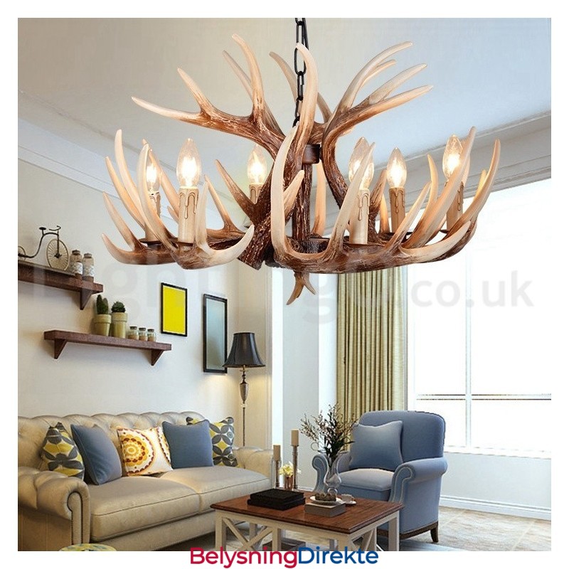 Rustikk Kunstnerisk Retro Lysekrone Med Gevir Og 6 Lys