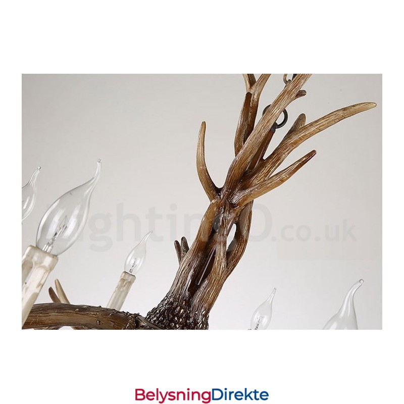 Rustikk Kunstnerisk Retro Lysekrone Med Gevir Og 8 Lys