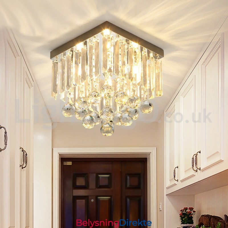 Moderne Firkantede Krystalllamper I Innfelt Form