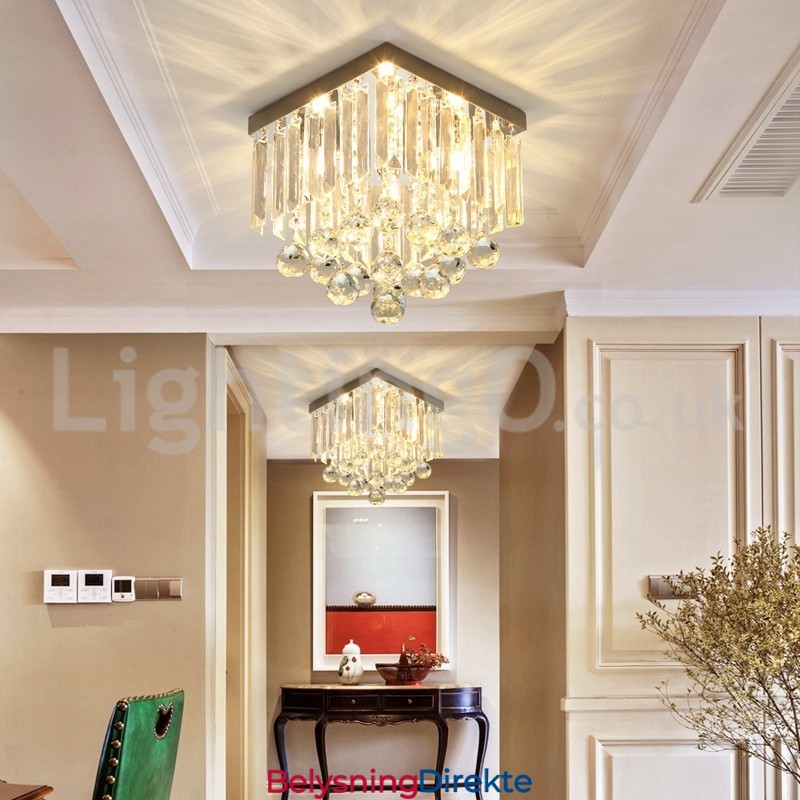 Moderne Firkantede Krystalllamper I Innfelt Form