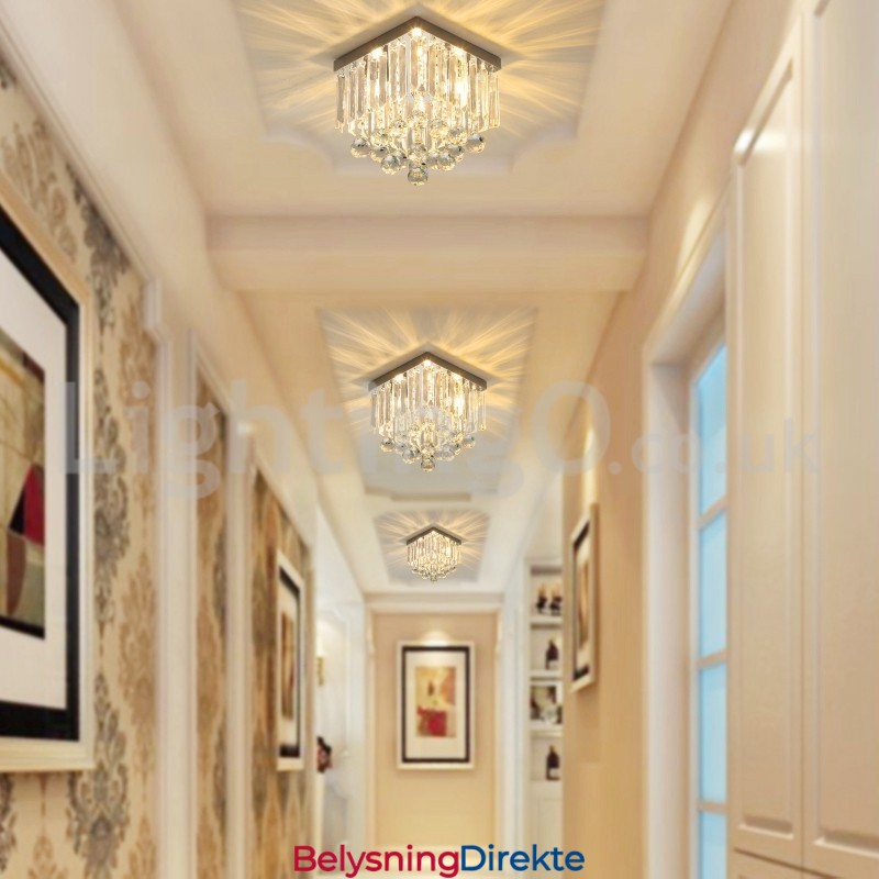 Moderne Firkantede Krystalllamper I Innfelt Form