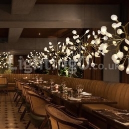 Postmoderne Fireflies-Lysekrone