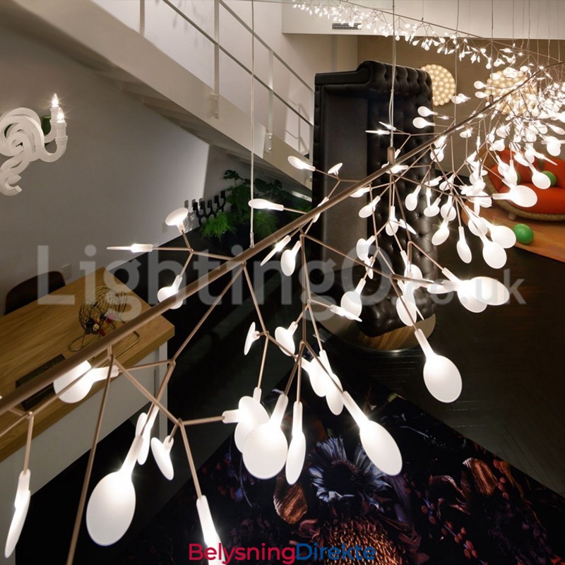 Postmoderne Fireflies-Lysekrone