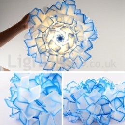 Moderne Lyskilde Med Tre Farger Og Innfelt Taklamper