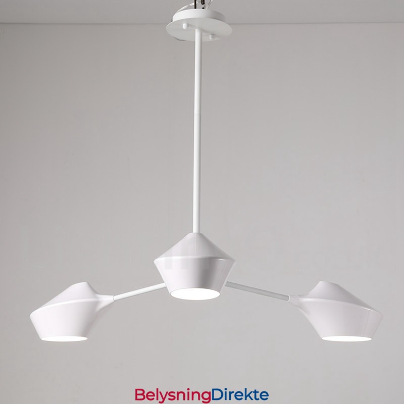 Moderne, Samtidskunstnerisk Rørlysekrone Med Hvite, Svarte Akrylskjermer