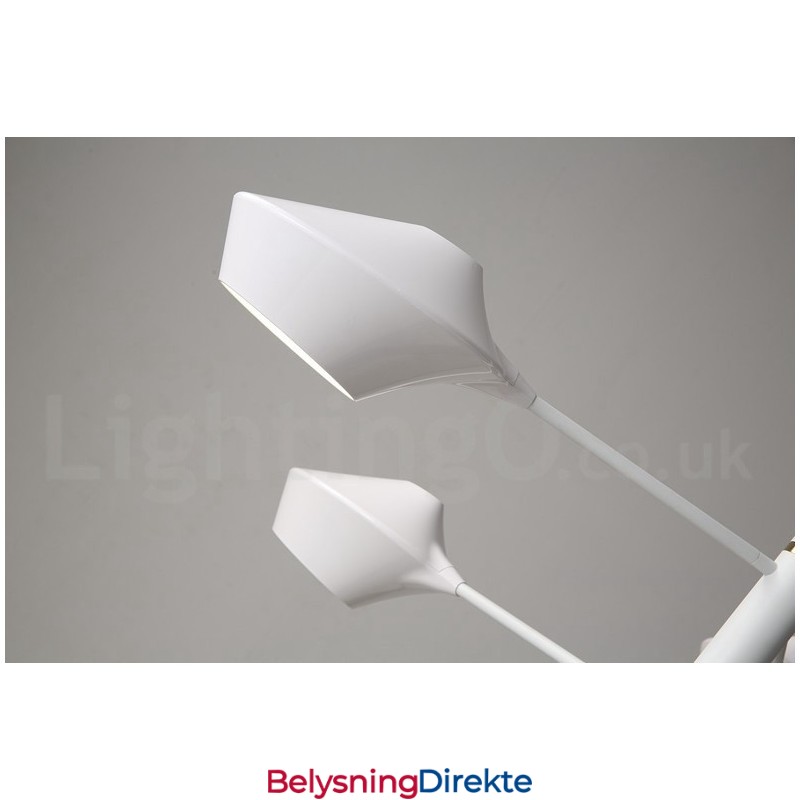 Moderne, Samtidskunstnerisk Rørlysekrone Med Hvite, Svarte Akrylskjermer