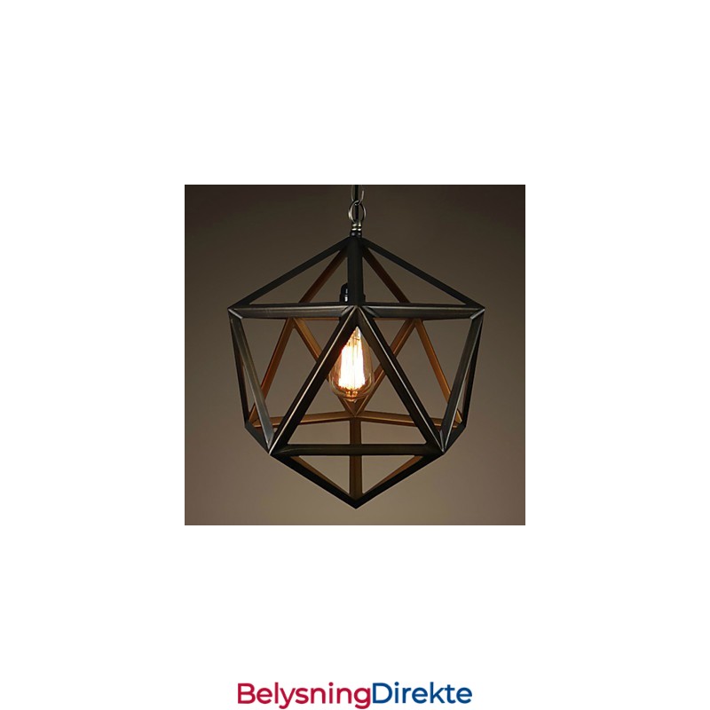 Rustikk Lysekrone I Metall I Vintagestil