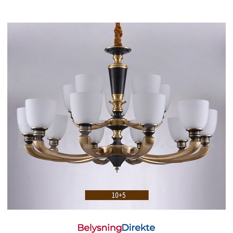 Luksuriøs Rustikk Retro Vintage Messing Anhengslysekrone Med Glassskjermer