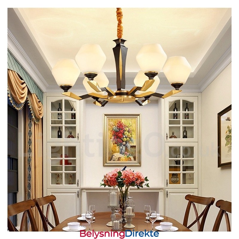 Luksuriøs Rustikk Retro Vintage Messing Anhengslysekrone Med Glassskjermer