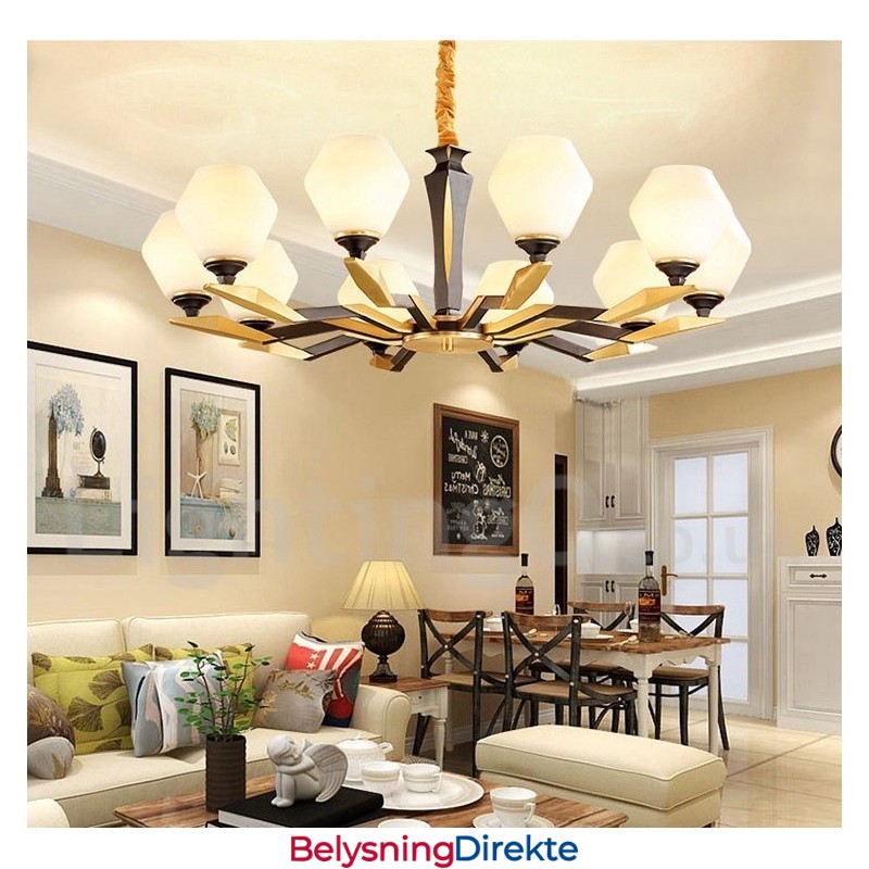 Luksuriøs Rustikk Retro Vintage Messing Anhengslysekrone Med Glassskjermer