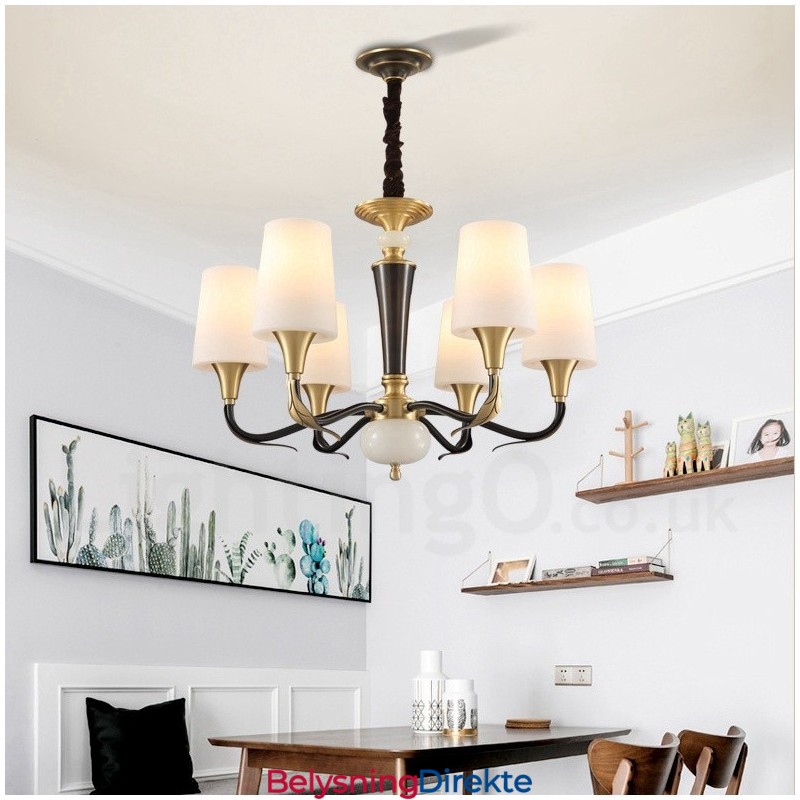 Luksuriøs Rustikk Retro Vintage Messing Stein Anhengslysekrone Med Glassskjermer I Ren Messing