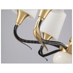 Luksuriøs Rustikk Retro Vintage Messing Stein Anhengslysekrone Med Glassskjermer I Ren Messing