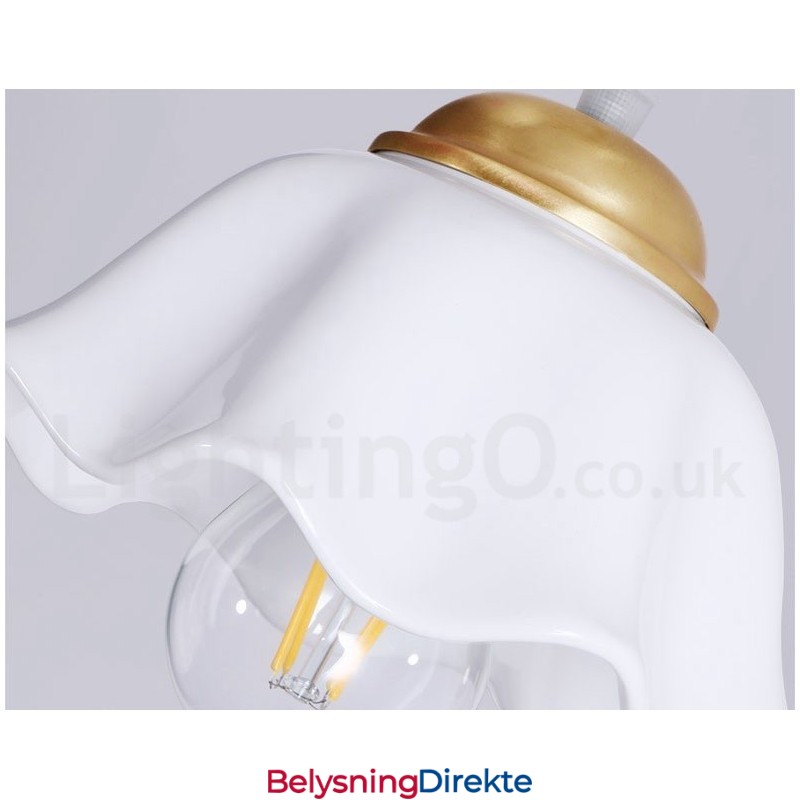 Rustikk Pendellampe I Nordisk Stil I Ren Messing Med Keramisk Skjerm