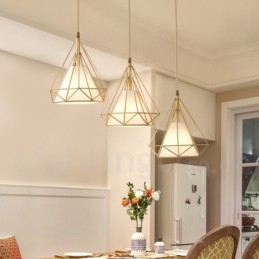 Rustikk Pendellampe I Nordisk Stil I Ren Messing Med Stoffskjerm