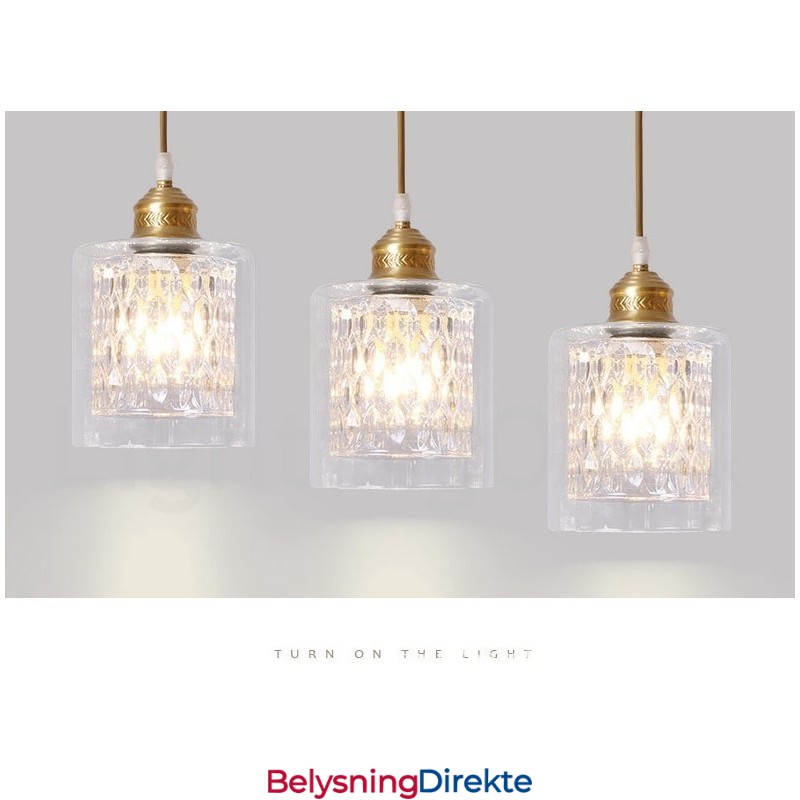 Rustikk Pendellampe I Nordisk Stil I Ren Messing Med Glassskjerm