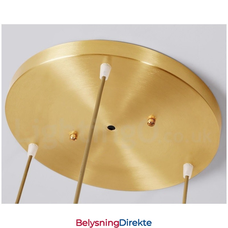 Rustikk Pendellampe I Nordisk Stil I Ren Messing Med Glassskjerm