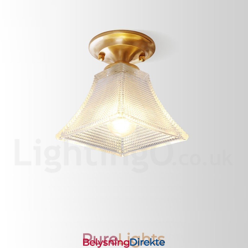 Rustikk Taklampe I Nordisk Stil I Ren Messing Med Glassskjerm