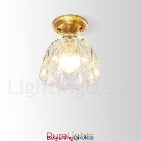 Rustikk Taklampe I Nordisk Stil I Ren Messing Med Glassskjerm