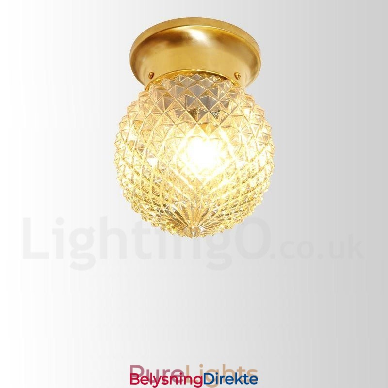 Rustikk Taklampe I Nordisk Stil I Ren Messing Med Glassskjerm