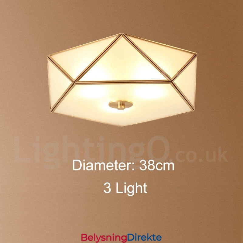 Rustikk Taklampe I Nordisk Stil I Ren Messing Med Glassskjerm