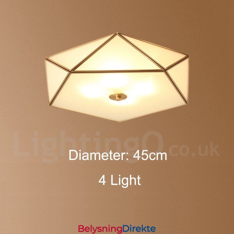 Rustikk Taklampe I Nordisk Stil I Ren Messing Med Glassskjerm