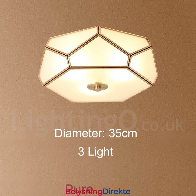 Rustikk Taklampe I Nordisk Stil I Ren Messing Med Glassskjerm