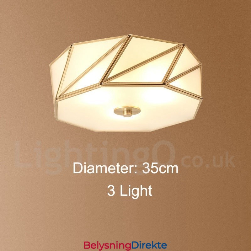 Rustikk Taklampe I Nordisk Stil I Ren Messing Med Glassskjerm