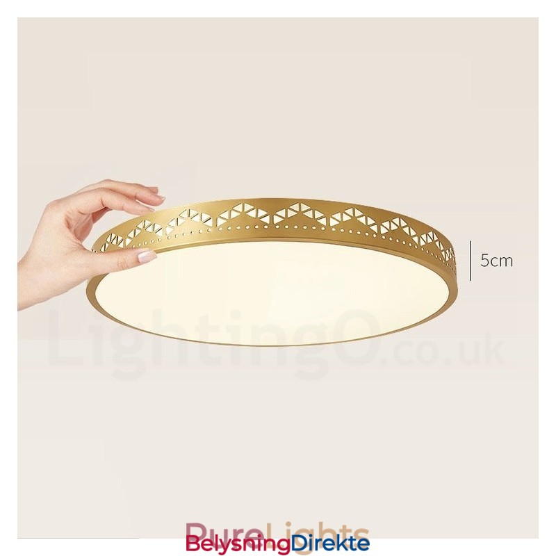 Rund Taklampe I Ren Messing, Moderne Og Moderne I Nordisk Stil Med Innfelt Tak Og Akrylskjerm