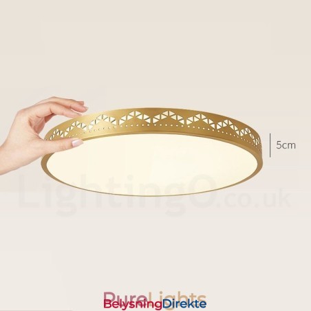 Rund Taklampe I Ren Messing, Moderne Og Moderne I Nordisk Stil Med Innfelt Tak Og Akrylskjerm