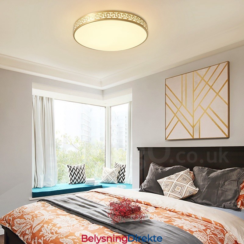 Rund Taklampe I Ren Messing, Moderne Og Moderne I Nordisk Stil Med Innfelt Tak Og Akrylskjerm