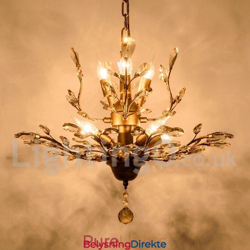 Krystalljernslysekrone Med Moderne Krystallbelysning