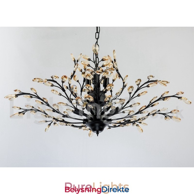 Krystalljernslysekrone Med Moderne Krystallbelysning