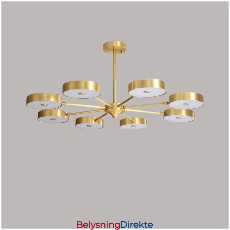 Roterbar Lysekrone I Ren Messing Med Rustikk Lodge Og Akrylskjermer