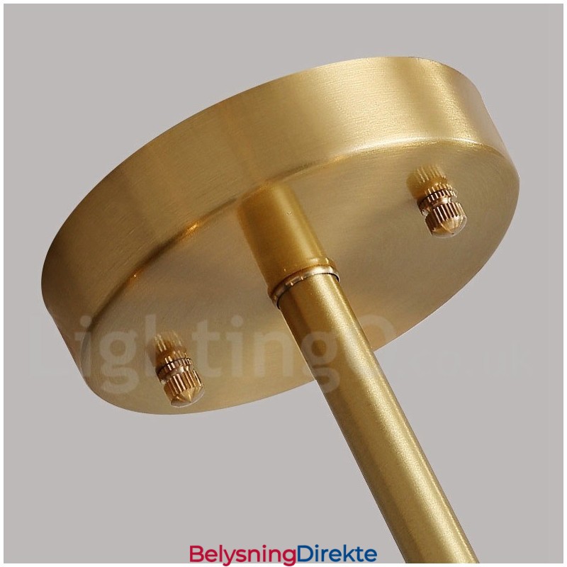 Roterbar Lysekrone I Ren Messing Med Rustikk Lodge Og Akrylskjermer