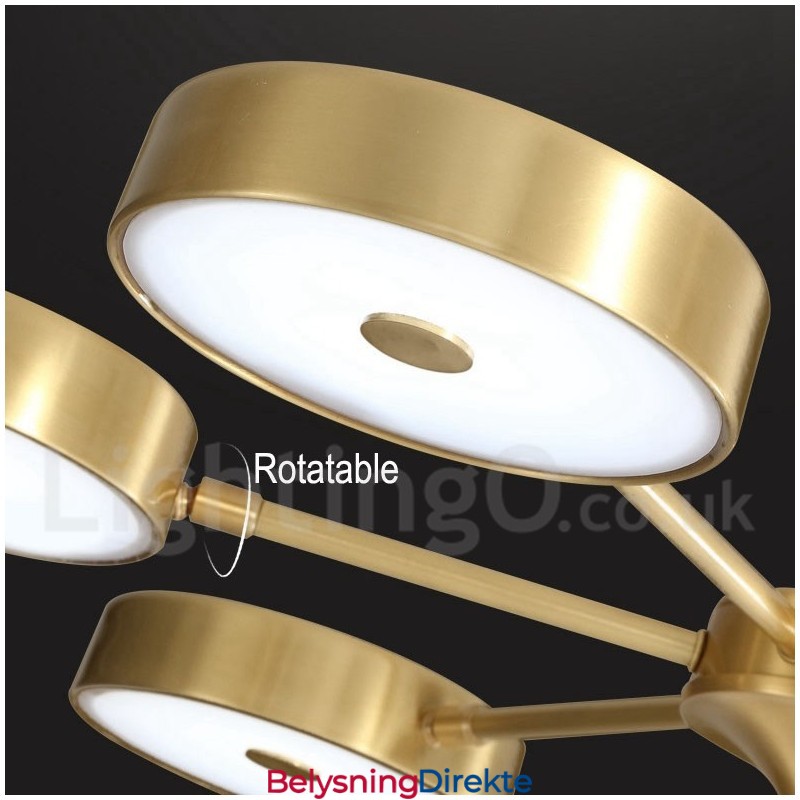 Roterbar Lysekrone I Ren Messing Med Rustikk Lodge Og Akrylskjermer