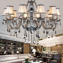 Stor Gråfarget K9 Krystalllysekrone Med Skjermer